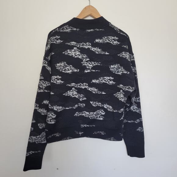 Gymshark Adapt Camo Seamless Track Jacket Black Light Gray Womens Large - Picture 2 of 11